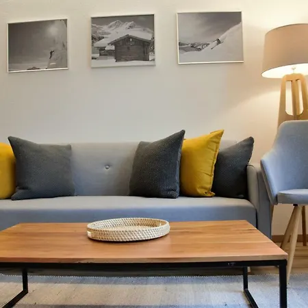 Berg' & Bluamen Appartements Stubai Neustift im Stubaital Exterior photo