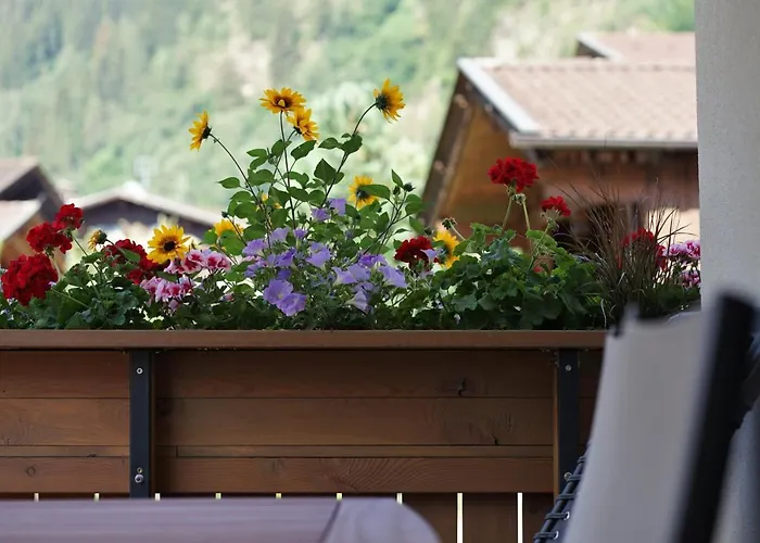 Berg\' & Bluamen Appartements Stubai